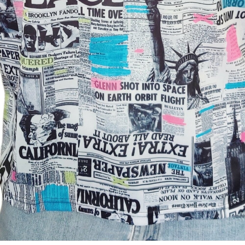 Fresh Prints of Bel Air T-Shirt Mens L All Over Print 90s Style Graphics NWT - Picture 7 of 11